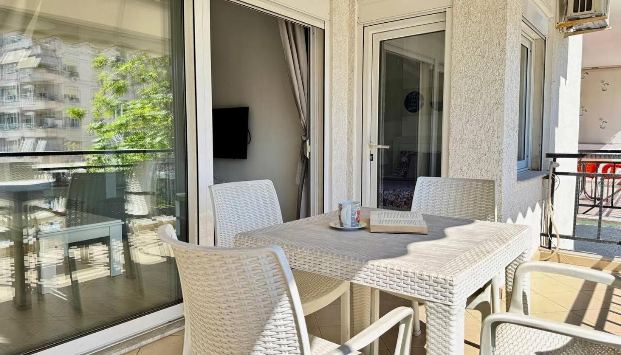 Morina Sea View Apartment Σαράντα Εξωτερικό φωτογραφία